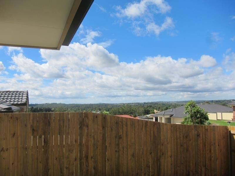 75 Whitmore Crescent, Goodna QLD 4300