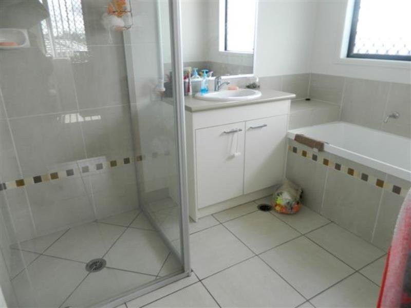 16 Winlock Circuit, Warner QLD 4500