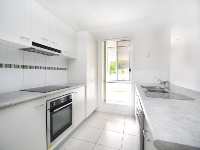 38 Goundry Drive, Holmview QLD 4207