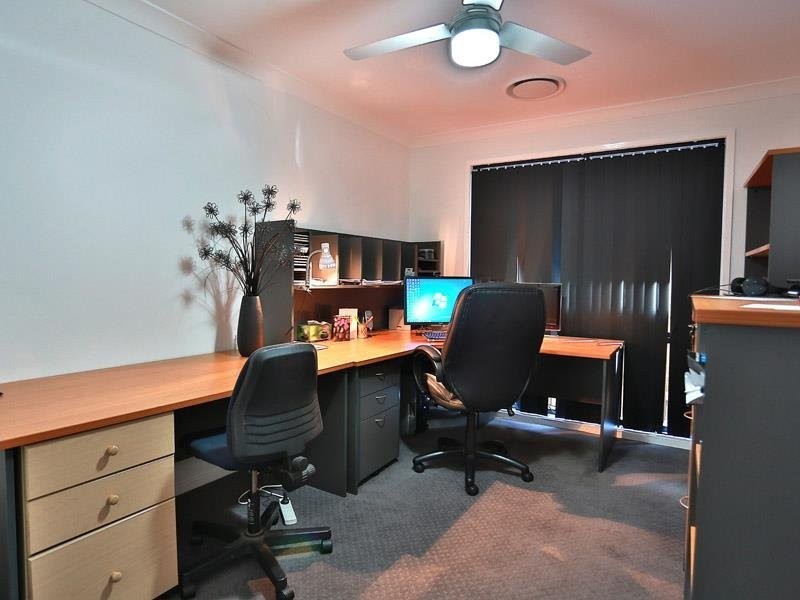 3 Ravenbourne Street, Fitzgibbon QLD 4018