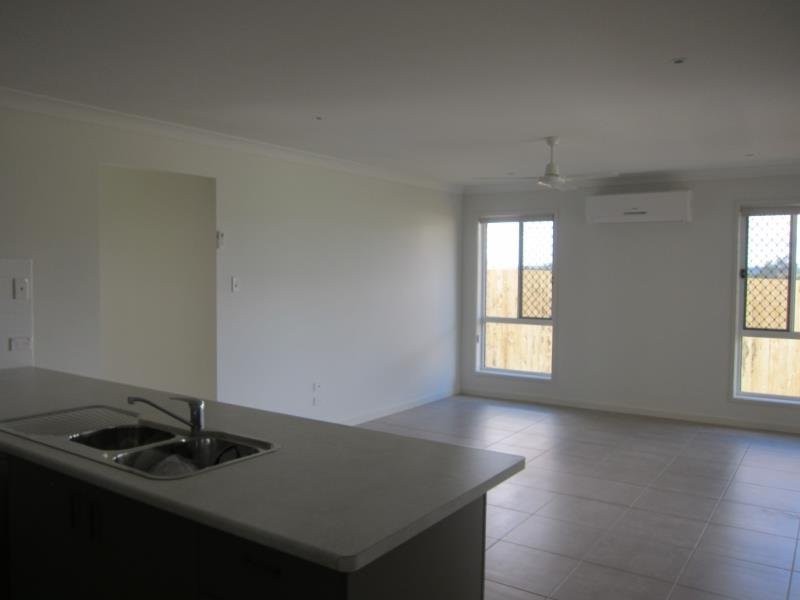 54 Whitmore Crescent, Goodna QLD 4300