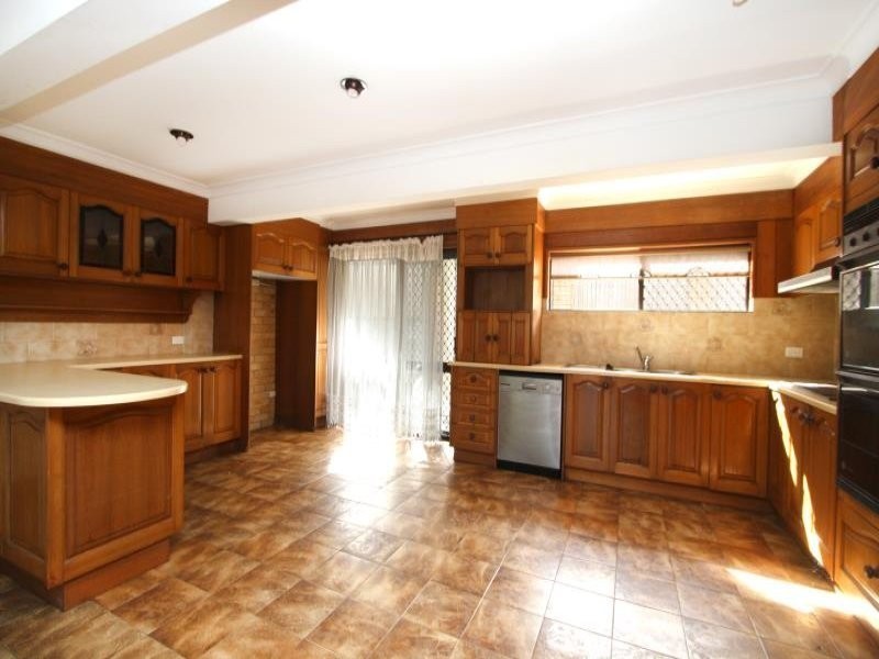 3 Swanson Street, Carina QLD 4152