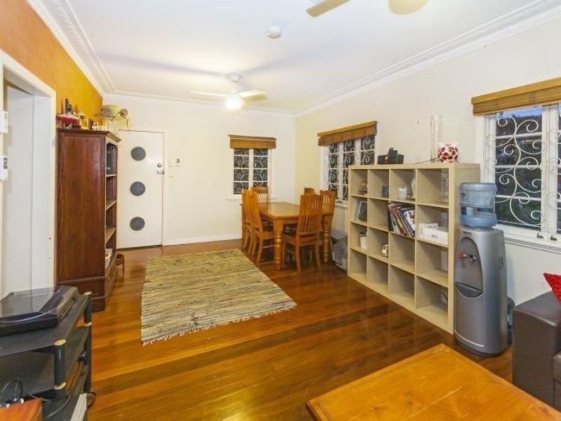 162 Taringa Parade, Indooroopilly QLD 4068