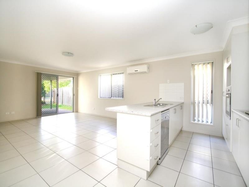 17 Murphy Court, Redbank Plains QLD 4301