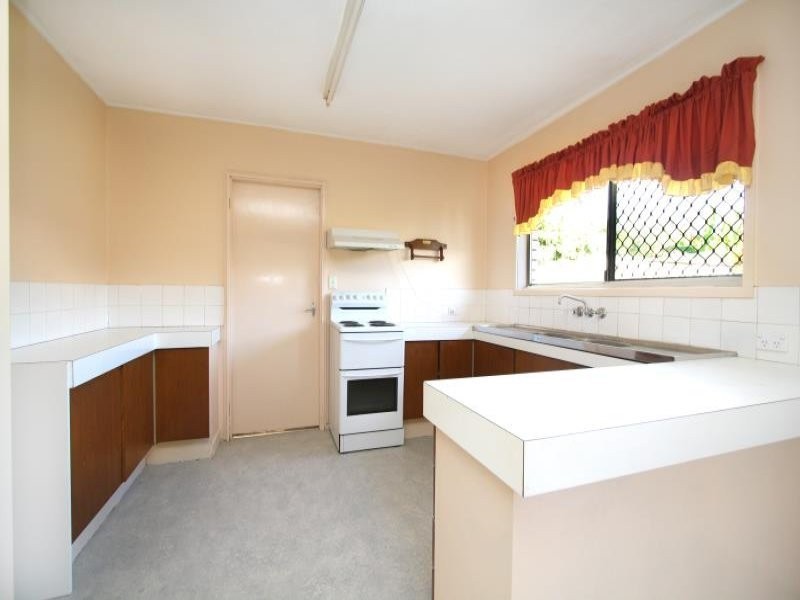 42 Kelvin Street, Woodridge QLD 4114