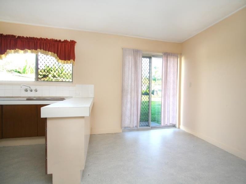 42 Kelvin Street, Woodridge QLD 4114