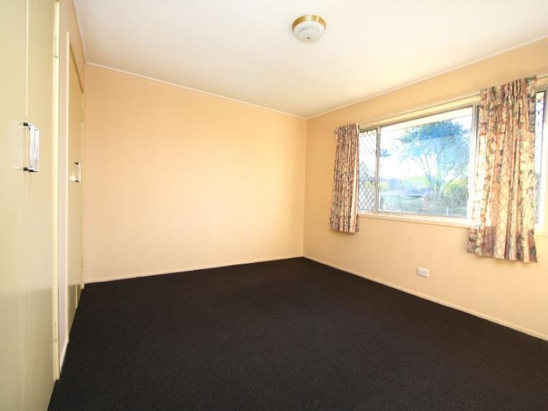 42 Kelvin Street, Woodridge QLD 4114