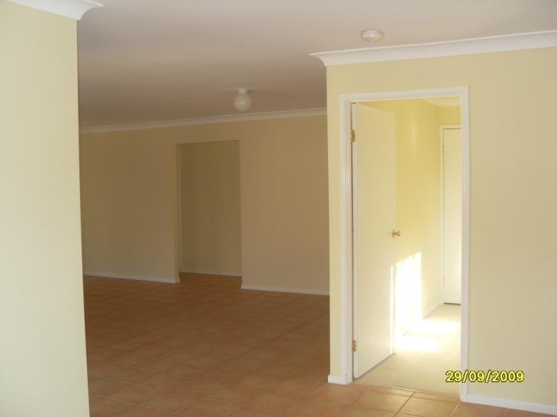 27 Sonata Drive, Warner QLD 4500