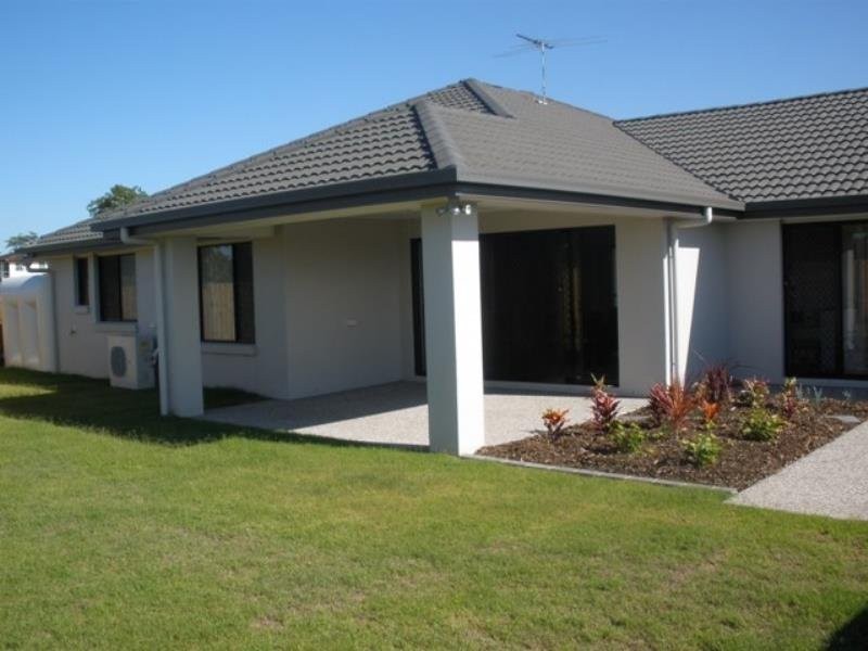 3 Diane Parade, Kallangur QLD 4503