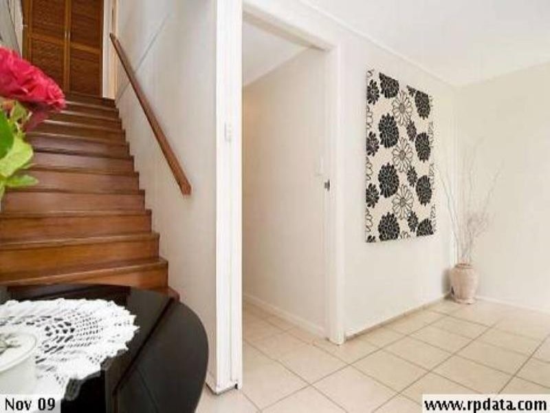 11 Pavonia Street, Everton Hills QLD 4053