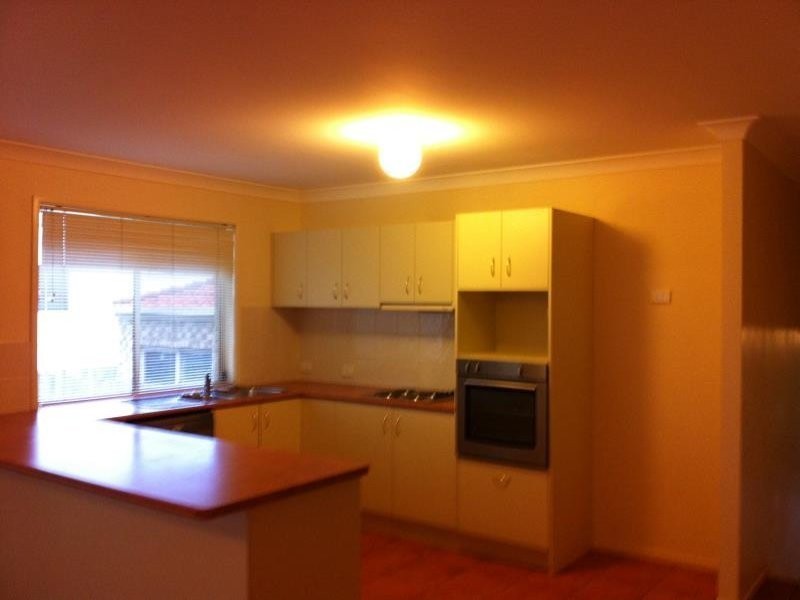 11 Hatia Grove, Ferny Grove QLD 4055