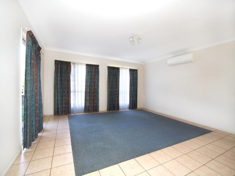 67 Norfolk Place, Wishart QLD 4122