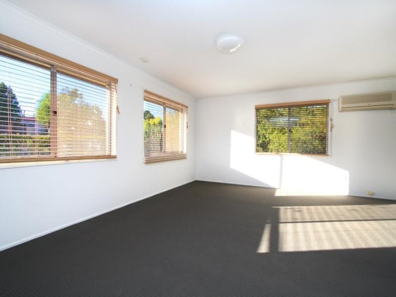 29 Murcot Street, Underwood QLD 4119