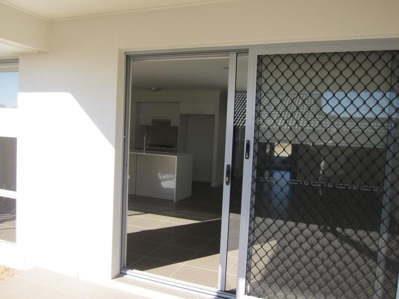 8A Pinevale Place, Mango Hill QLD 4509