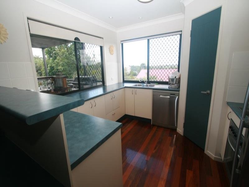 6 Sonora Court, Eatons Hill QLD 4037