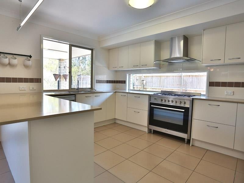 13 Highbridge Circuit, Carseldine QLD 4034