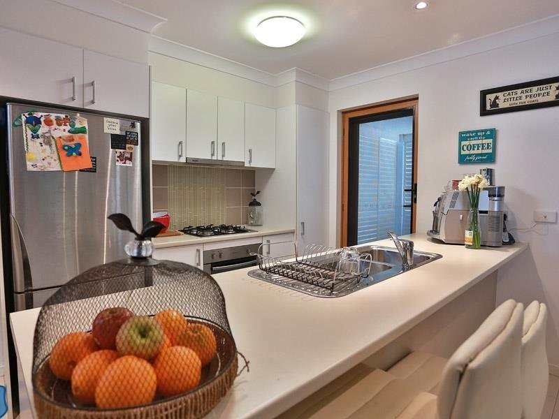 2/47 Lovegrove Street, Zillmere QLD 4034