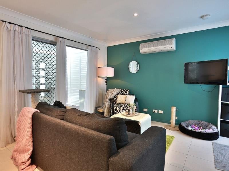 2/47 Lovegrove Street, Zillmere QLD 4034