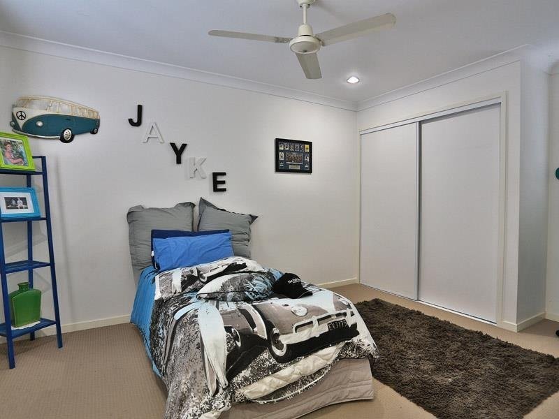 2/47 Lovegrove Street, Zillmere QLD 4034