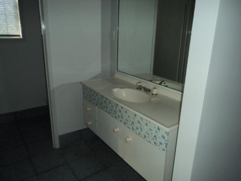 18 Rue Montaigne, Petrie QLD 4502