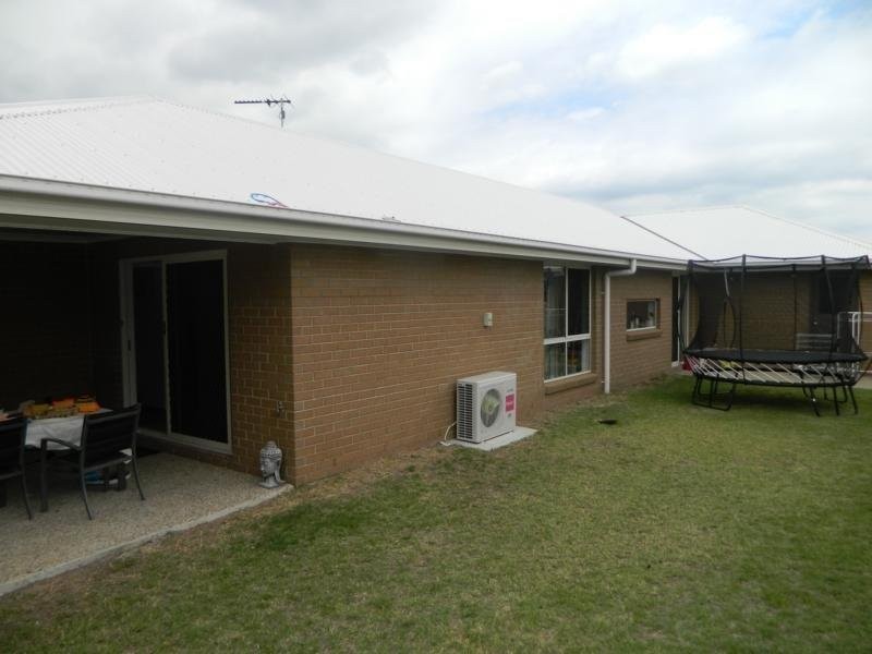 31 Burdekin Cct, Warner QLD 4500