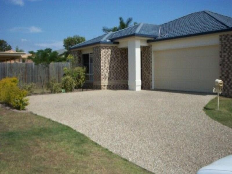 4 Grevillea Place, Bridgeman Downs QLD 4035