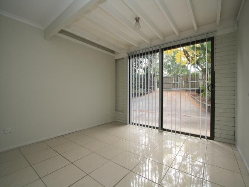 2 Scenic Avenue, Browns Plains QLD 4118