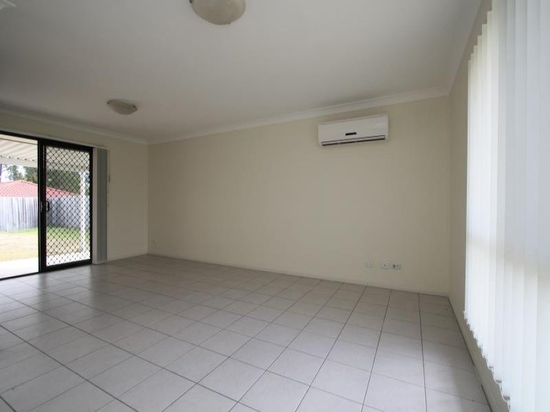 4 Lahore Street, Crestmead QLD 4132