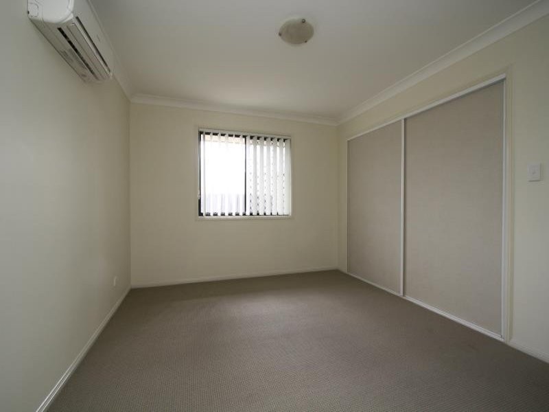 4 Lahore Street, Crestmead QLD 4132