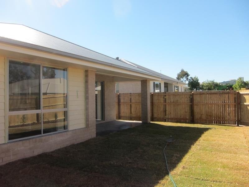 87 Francesca Drive, Augustine Heights QLD 4300
