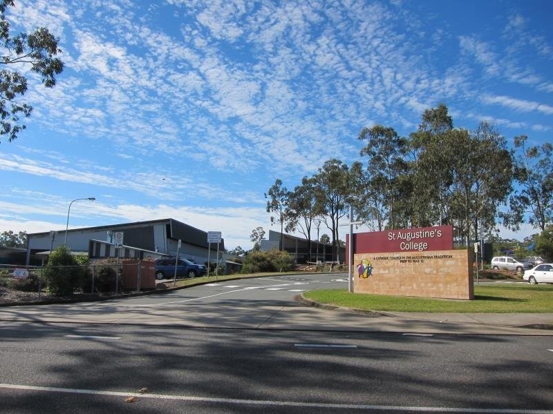 72 Francesca Drive, Augustine Heights QLD 4300