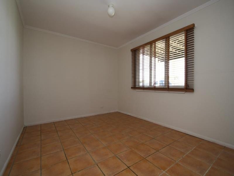 14 Esplanade, Wellington Point QLD 4160