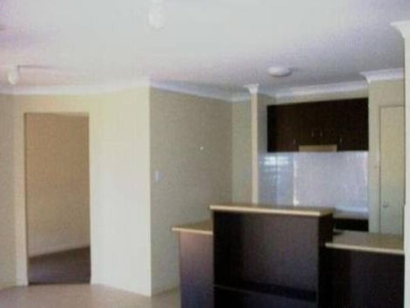 15 Dean Street, Bray Park QLD 4500