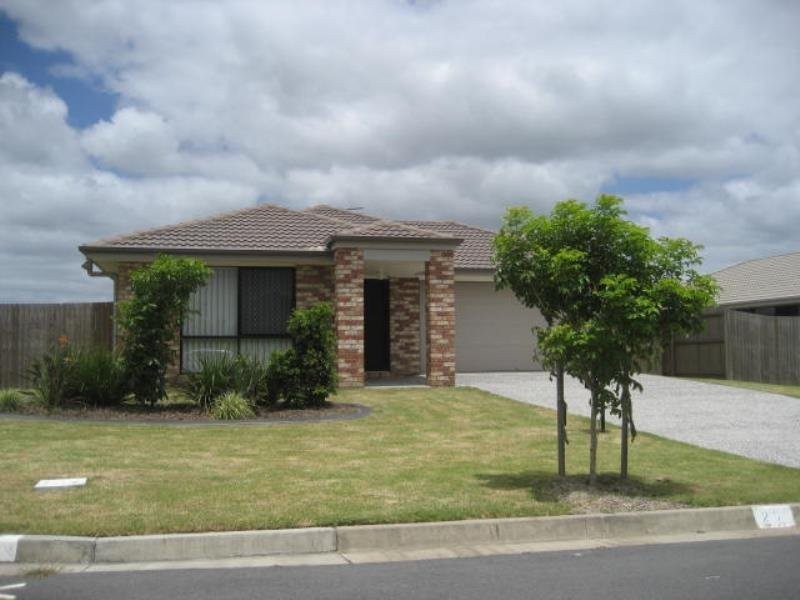 23 Sandpiper Circuit, Eagleby QLD 4207
