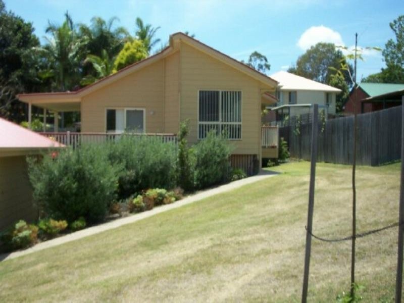 40 Madison Place, Carina QLD 4152