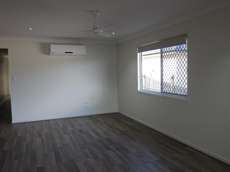 14 Summit Parade, Bahrs Scrub QLD 4207