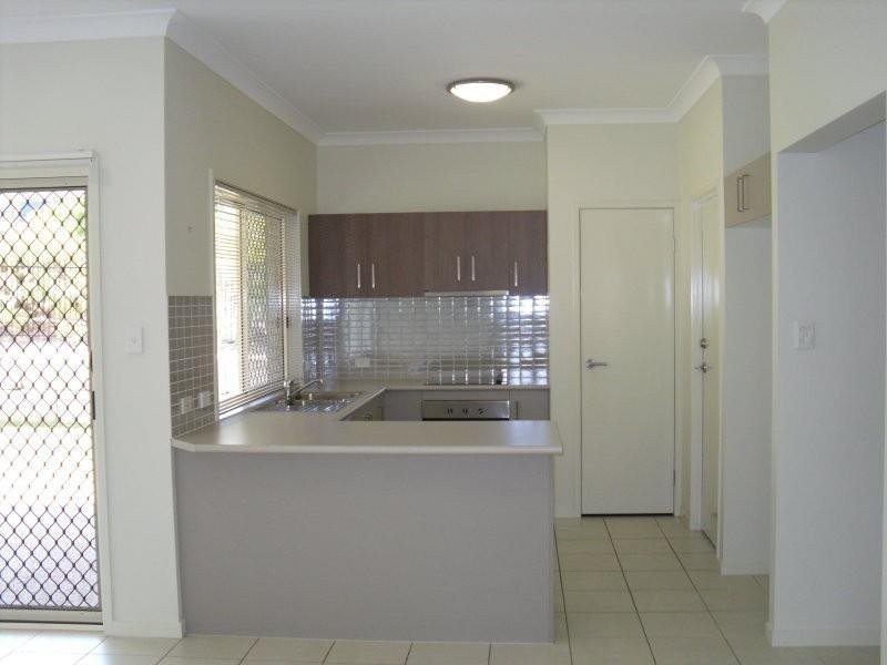 9 Forrestal Circuit, North Lakes QLD 4509
