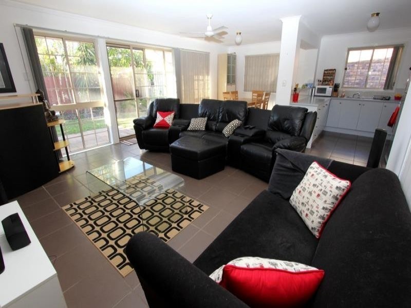 25 Lilly Pilly Crescent, Fitzgibbon QLD 4018