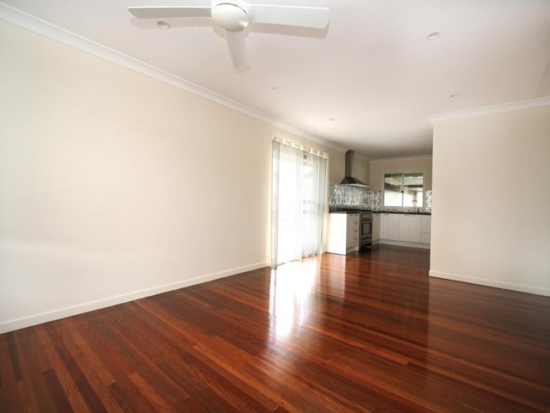 27 Jayben Street, Wynnum West QLD 4178