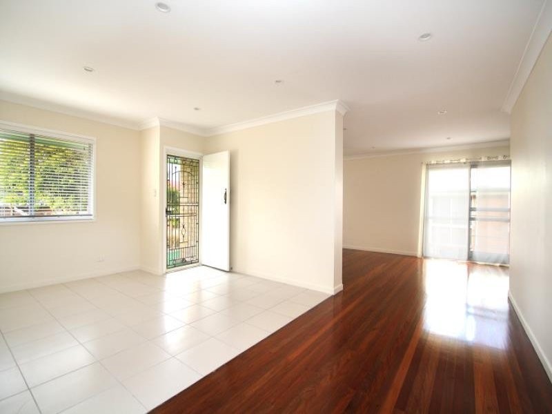 27 Jayben Street, Wynnum West QLD 4178