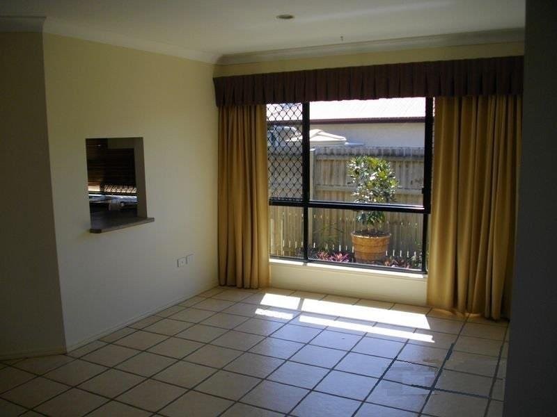 28 pine valley drive, Joyner QLD 4500