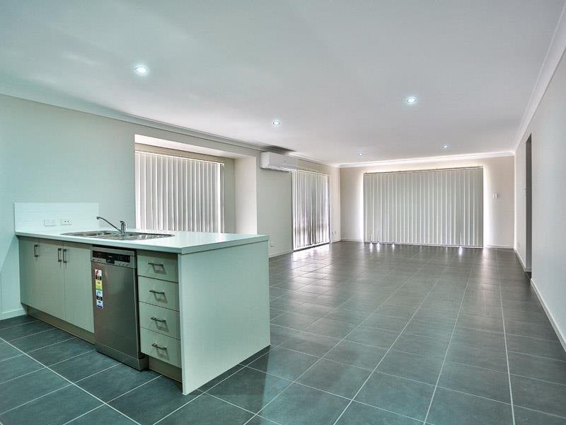 84 Cirrus Way, Coomera QLD 4209