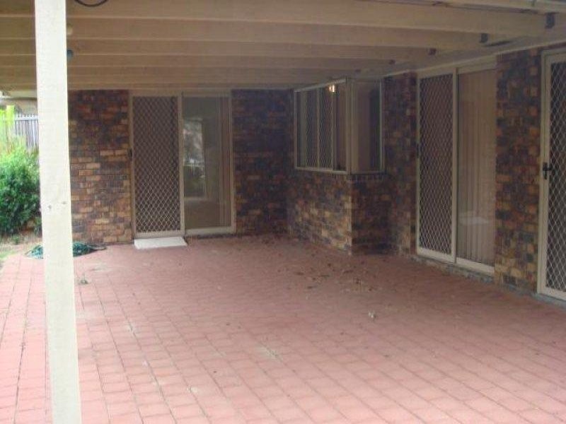 9 Pine Bark Court, Albany Creek QLD 4035