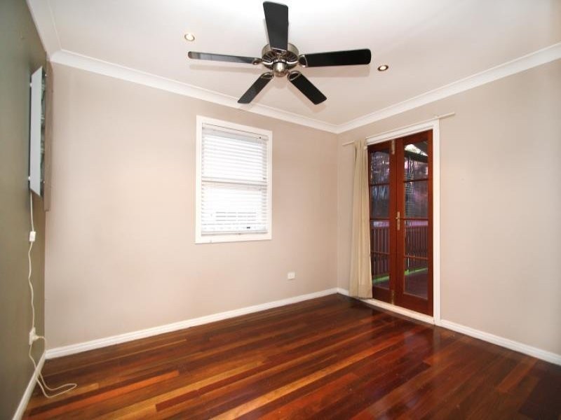 80 Thomas Street, Birkdale QLD 4159