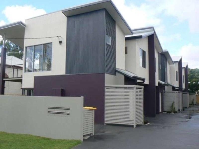 2/5 Nursery rd, Nundah QLD 4012