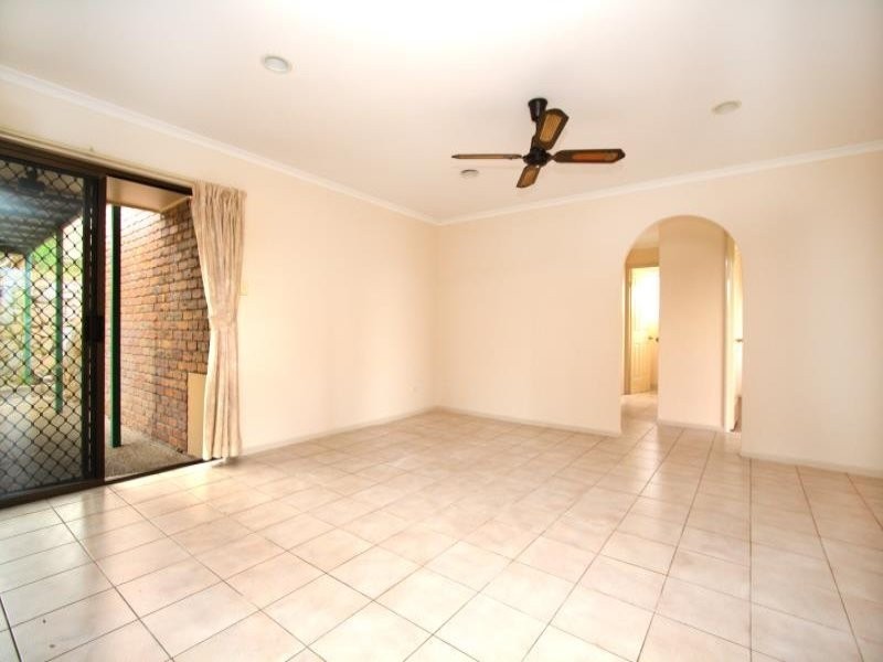 2 Troy Court, Eatons Hill QLD 4037