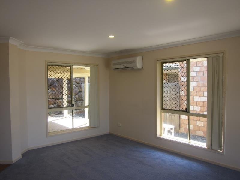 28 Farzana Place, Underwood QLD 4119