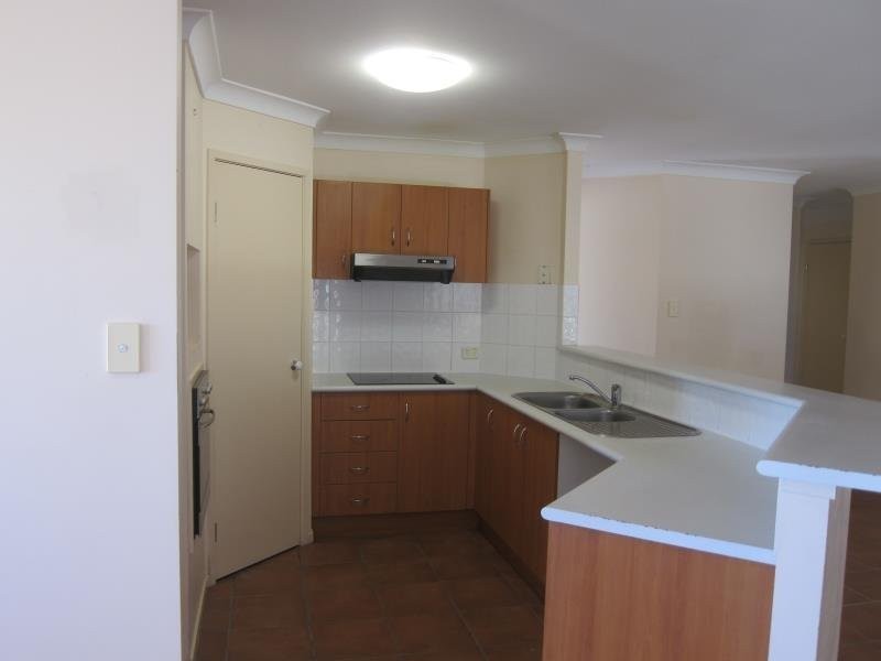 28 Farzana Place, Underwood QLD 4119