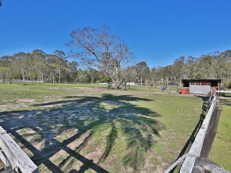 192 Oakey Flat Road, Morayfield QLD 4506