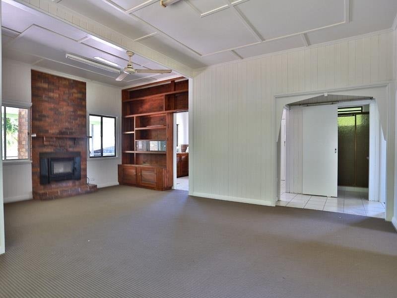 192 Oakey Flat Road, Morayfield QLD 4506